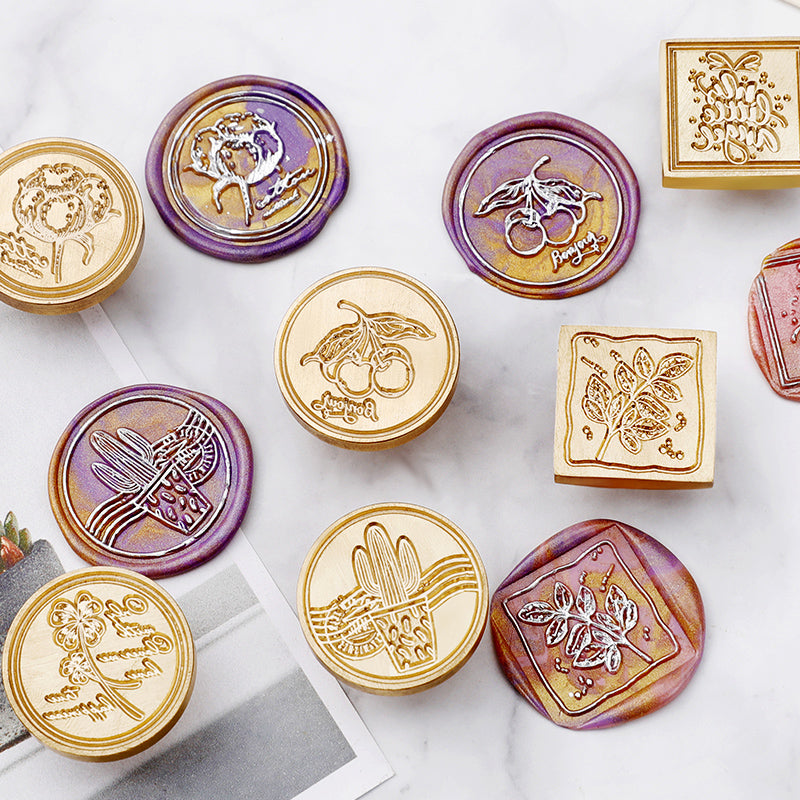 Customized Christmas wax stamps of various sizes, shapes, patterns and logos