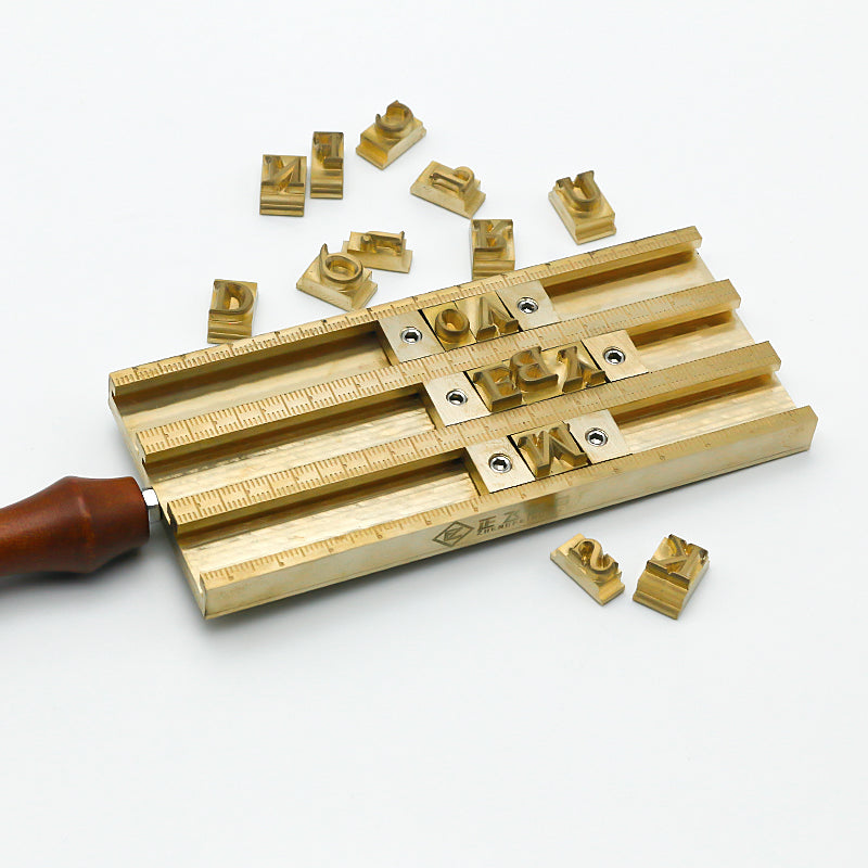 Multi-Row Slot Holder for Metal Type & Stamping Dies